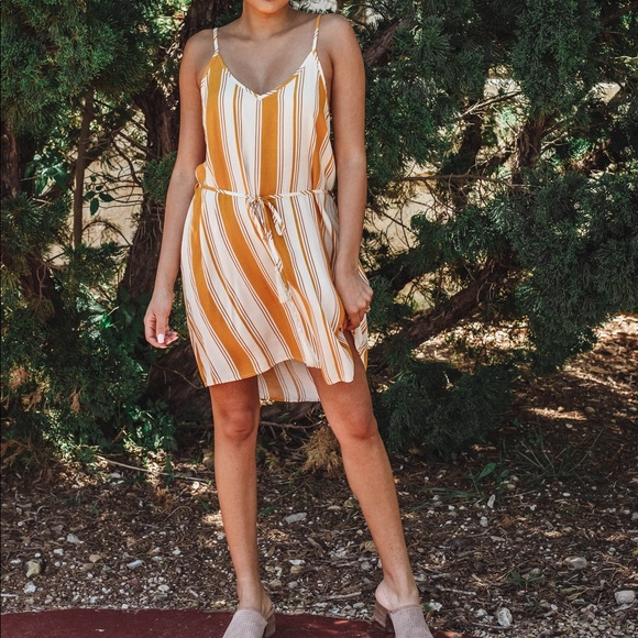 Perfect Pick Dress - Mustard - Picture 3 of 6